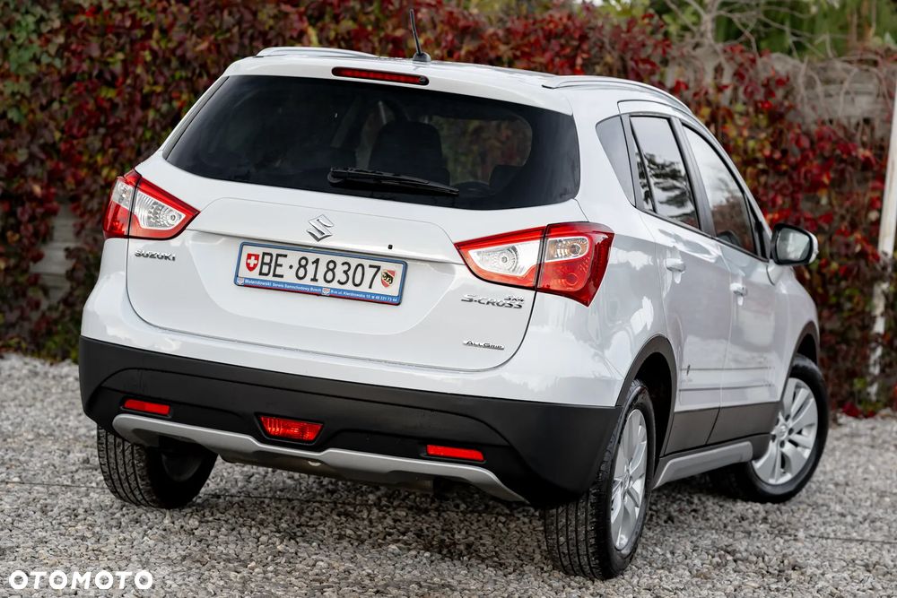 Suzuki SX4 S-Cross 1.6 VVT CVT 4x4 Comfort - 9