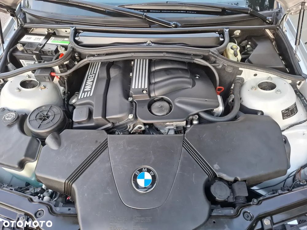 BMW Seria 3 318i Edition Exclusive - 14