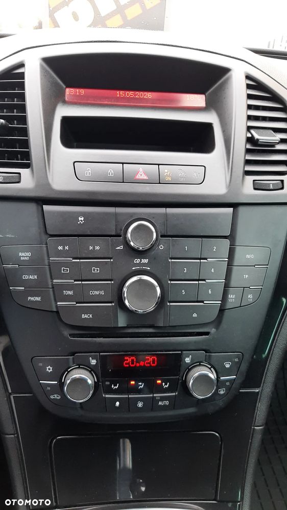 Opel Insignia - 9