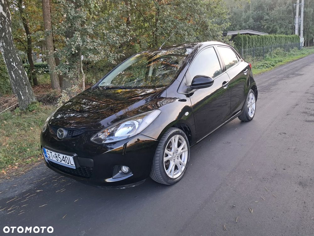 Mazda 2 - 8