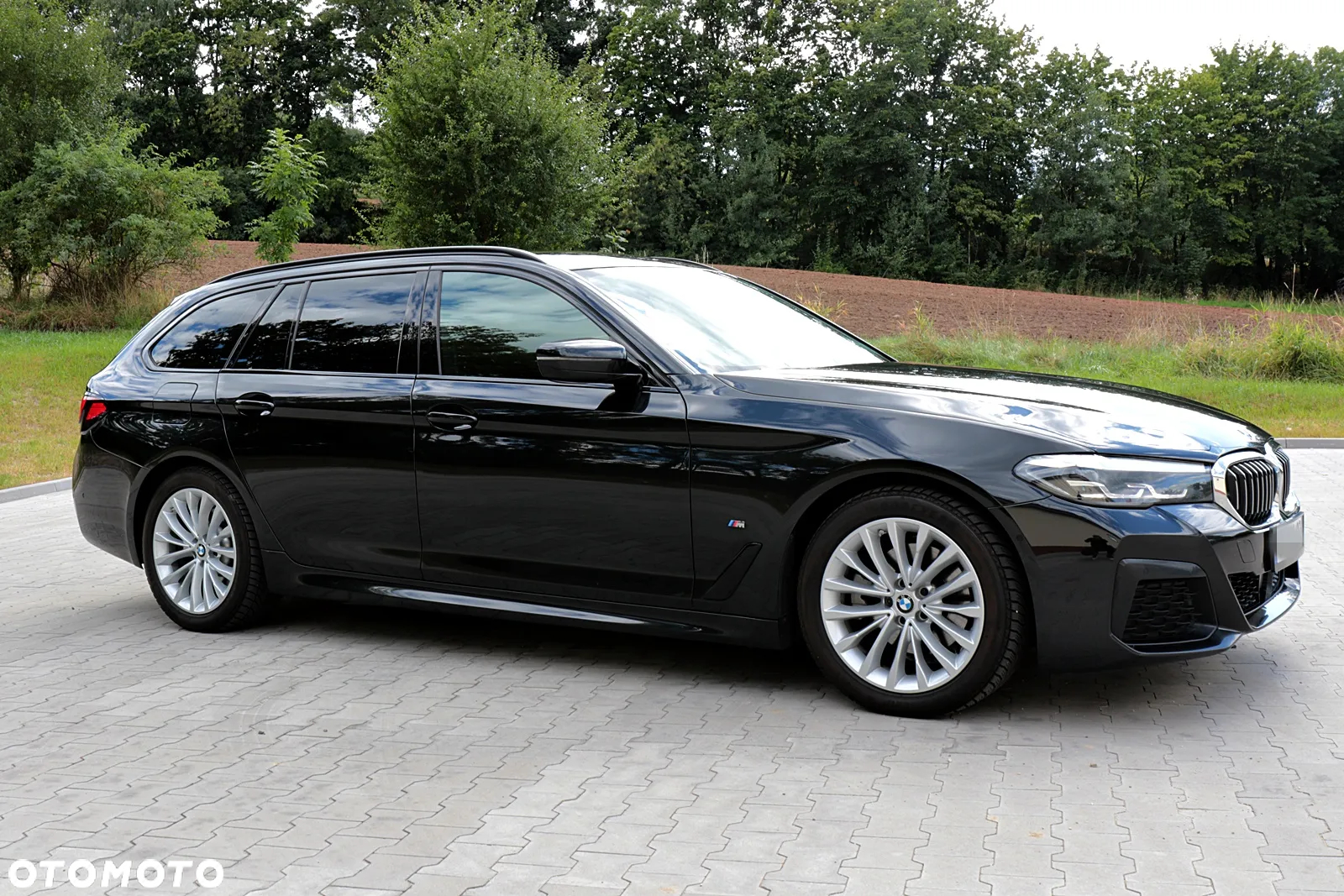 BMW Seria 5 520d Touring M Sport Edition - 7