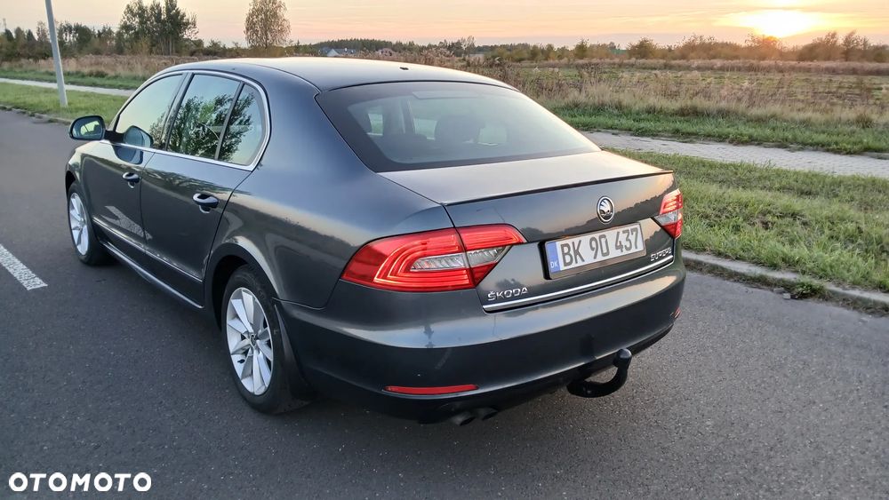 Skoda Superb 1.6 TDI GreenLine - 20
