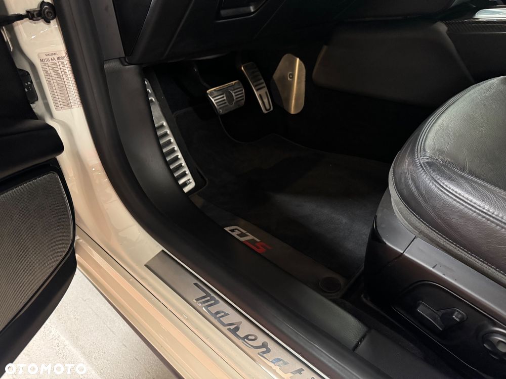 Maserati Quattroporte GTS - 38