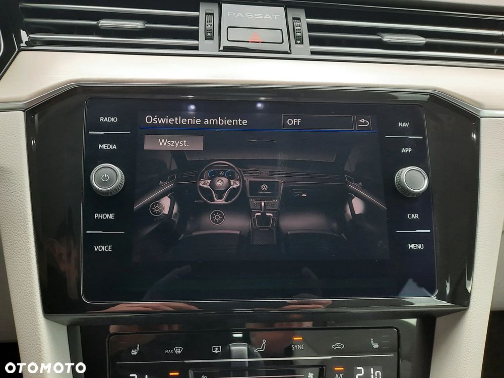 Volkswagen Passat 2.0 TDI Elegance DSG - 33