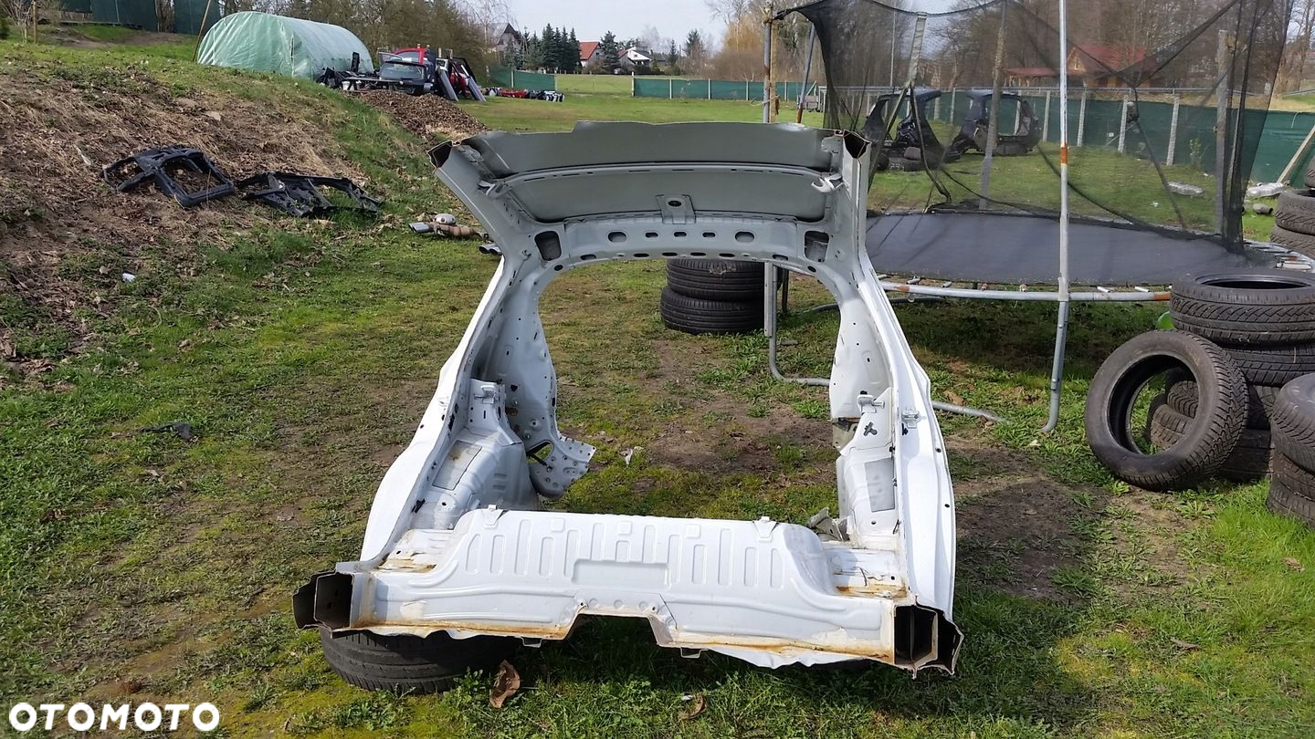 Opel Karl ćwiartka błotnik prawy lewy tył - 11