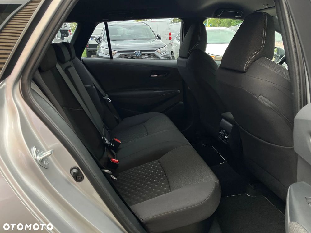 Toyota Corolla 1.8 Hybrid Comfort - 18