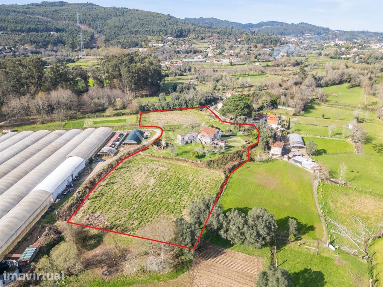 Quintinha T0 Venda em Pico de Regalados, Gondiães e Mós,Vila Verde - Grande imagem: 4/34