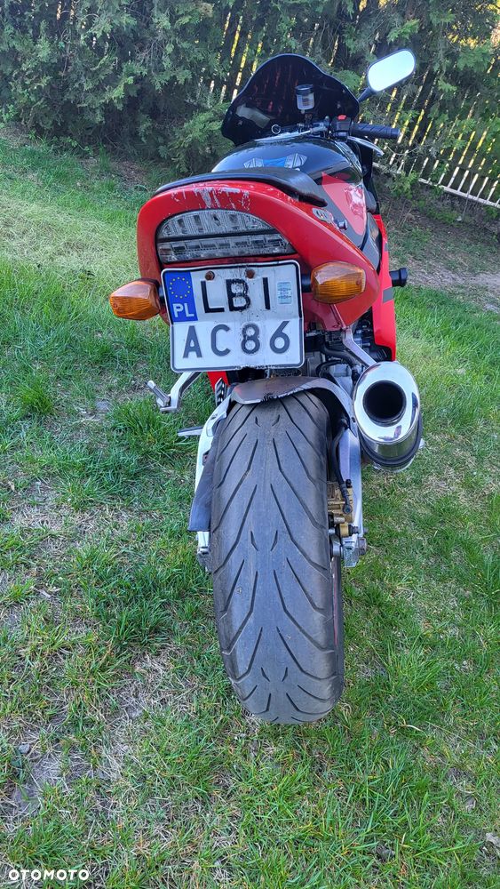 Honda CBR - 6
