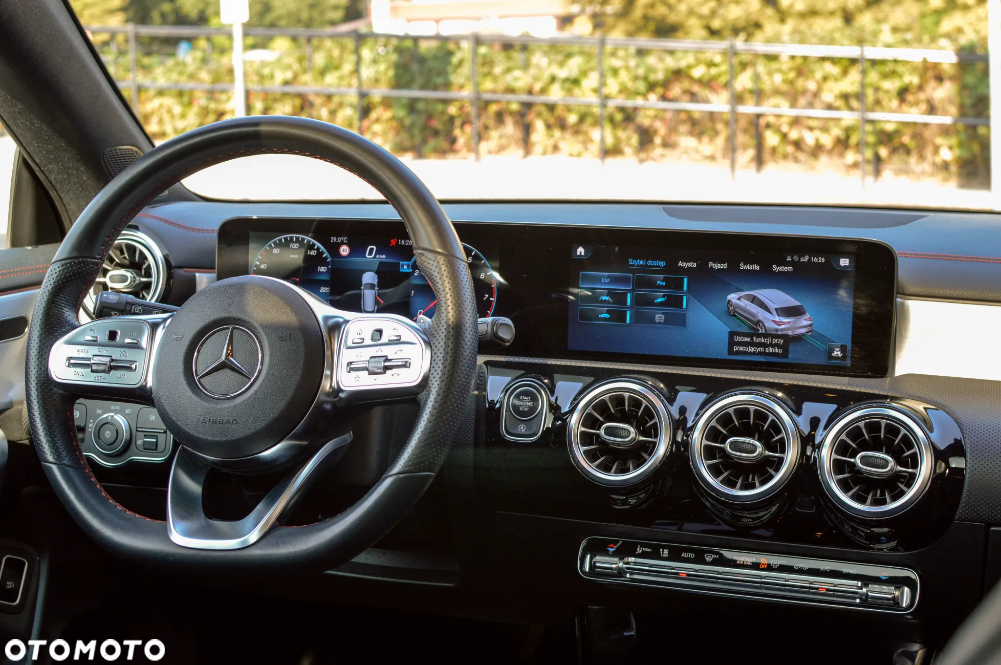 Mercedes-Benz CLA 250 4-Matic AMG Line 7G-DCT - 11