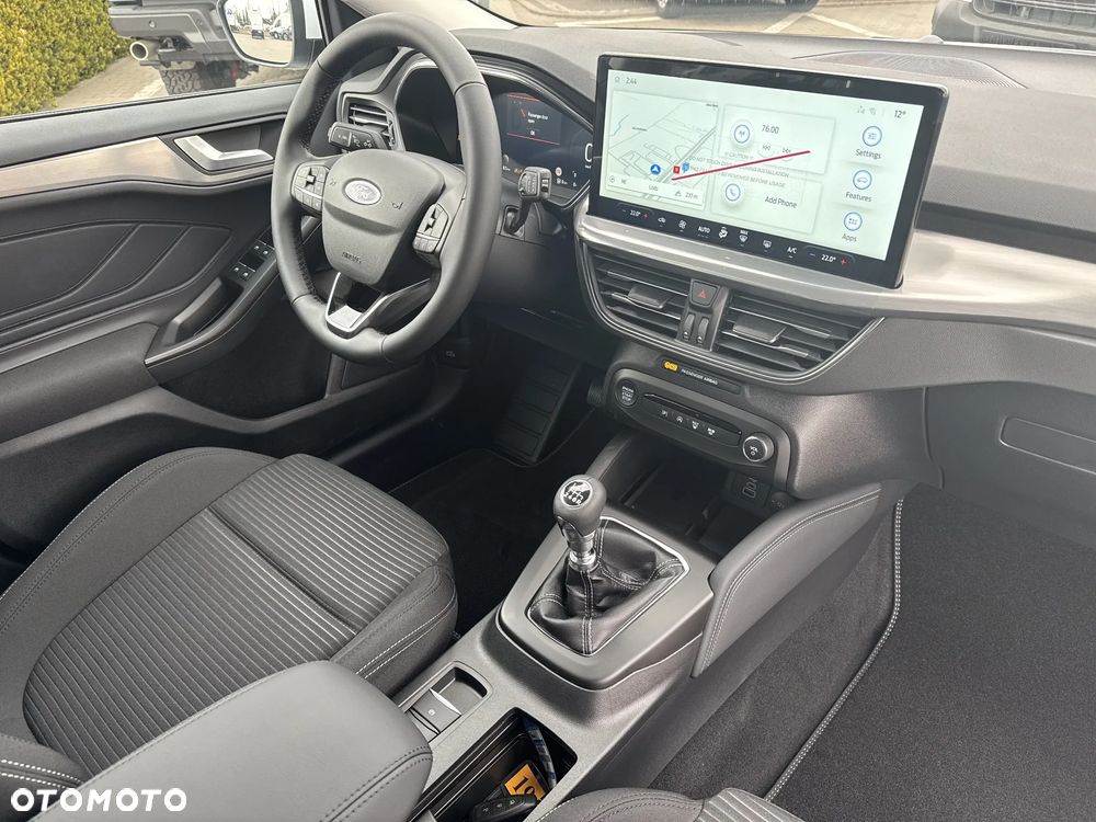 Ford Focus 1.0 EcoBoost Titanium X - 17