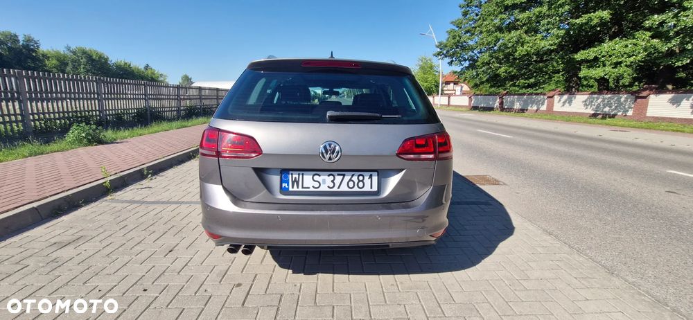 Volkswagen Golf 2.0 BlueTDI DSG Highline - 5