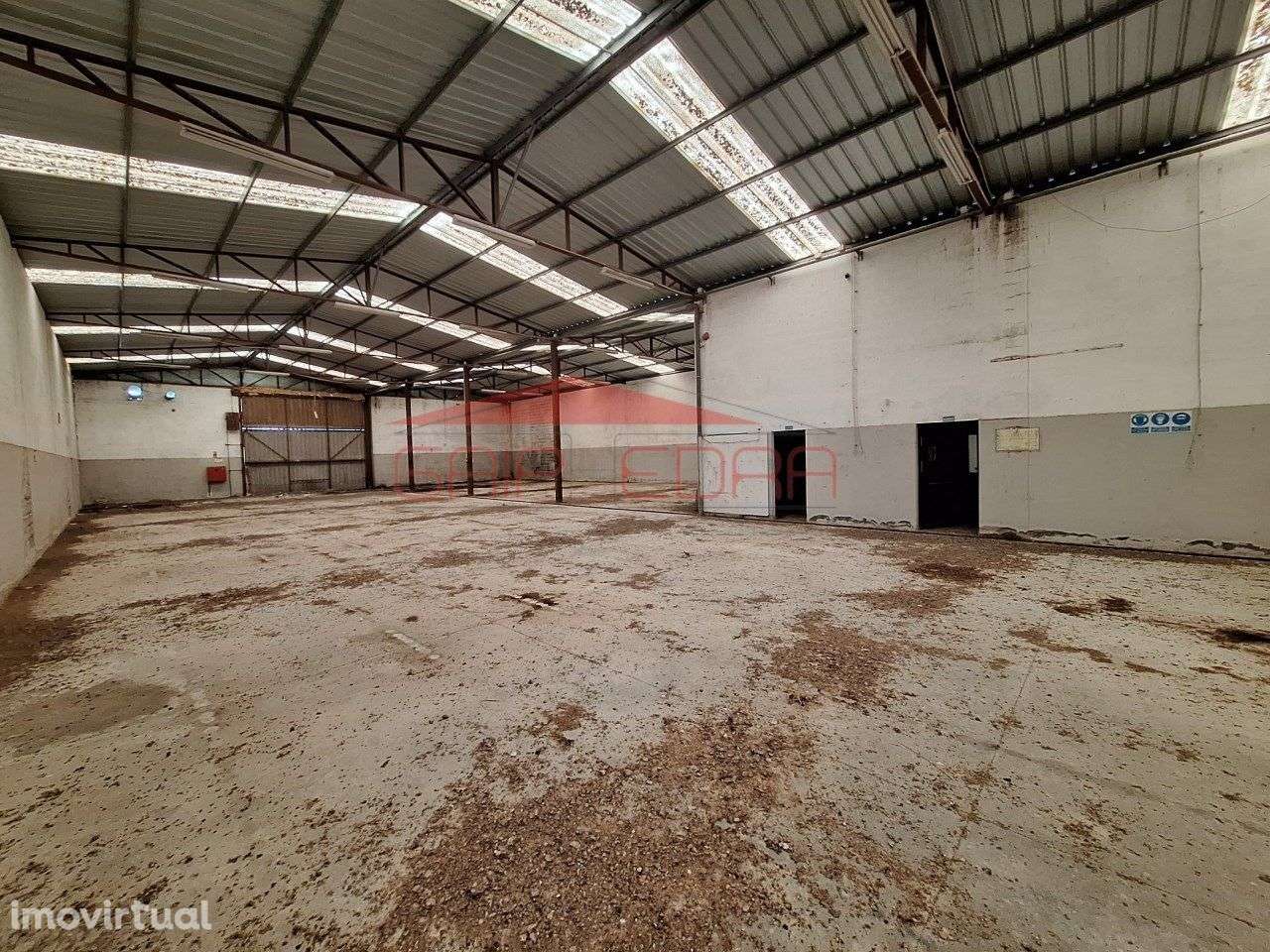 Armazém para comércio ou indústria zona atividades Chamusca Santarém - Grande imagem: 4/40