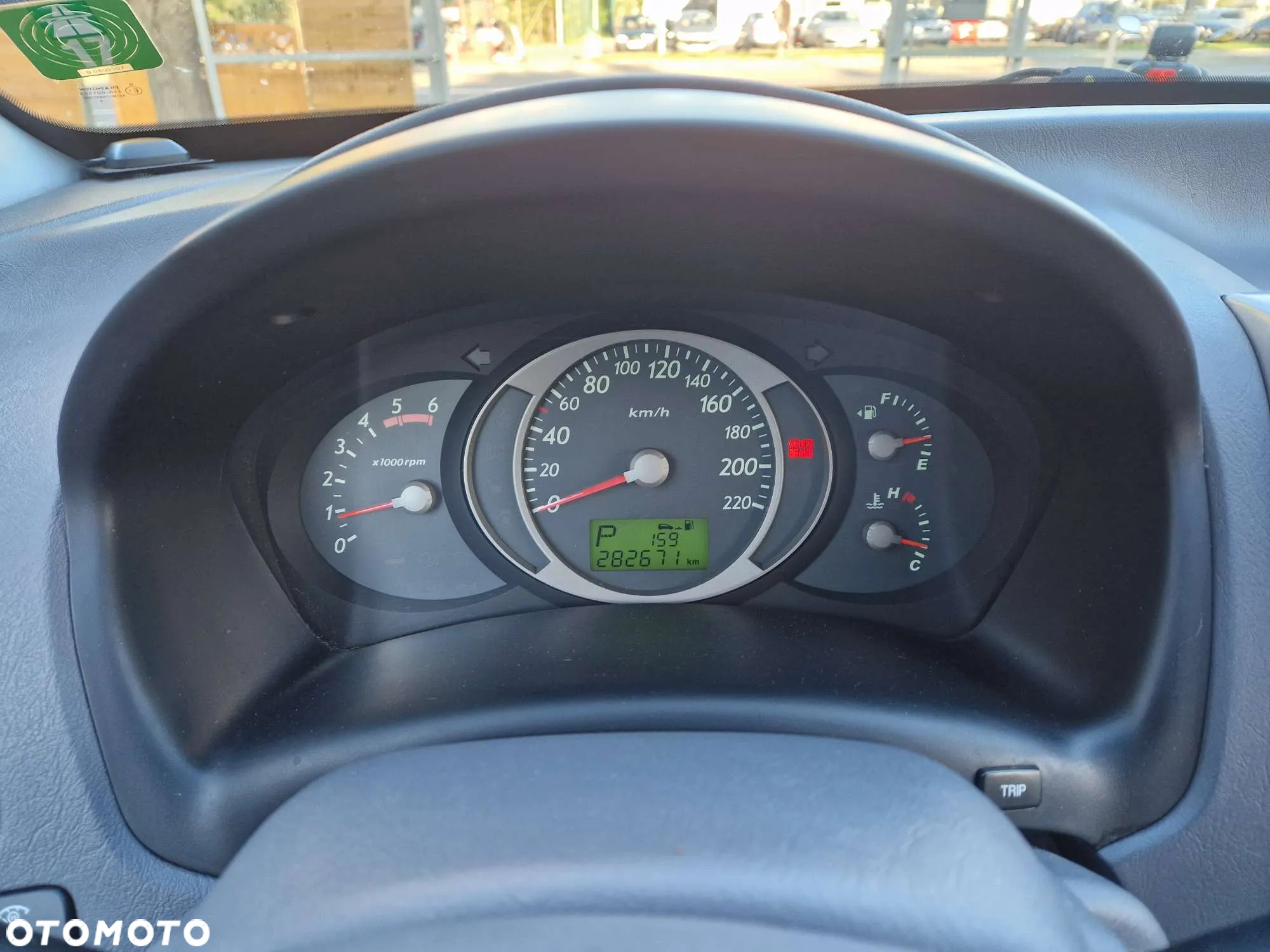 Hyundai Tucson 2.0 CRDi Elegance + - 28
