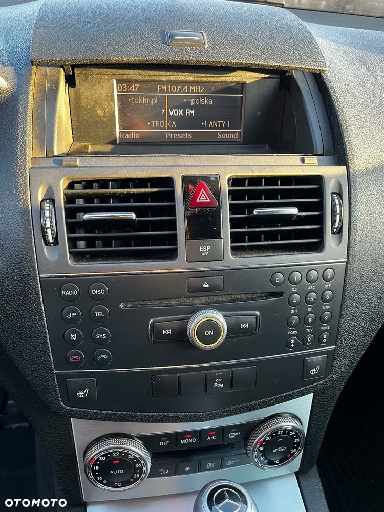 Mercedes-Benz Klasa C 280 4Matic Automatik Avantgarde Sport Edition - 8