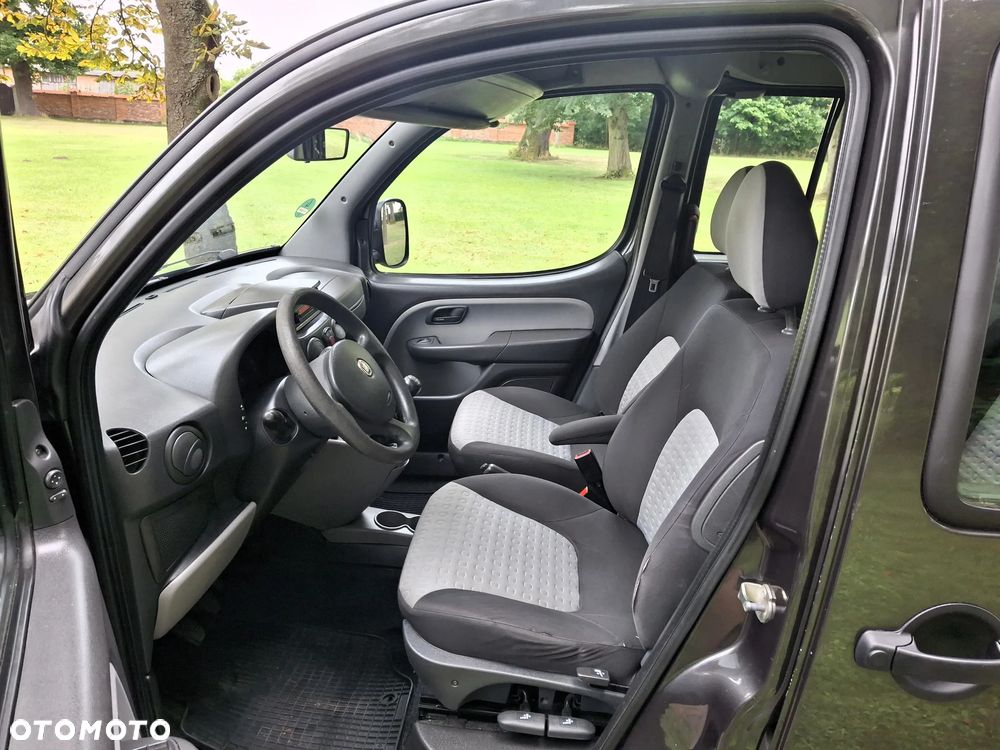 Fiat Doblo 1.4 8V Family - 14