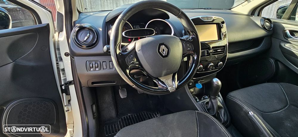 Renault Clio 1.5 dCi Dynamique S - 8