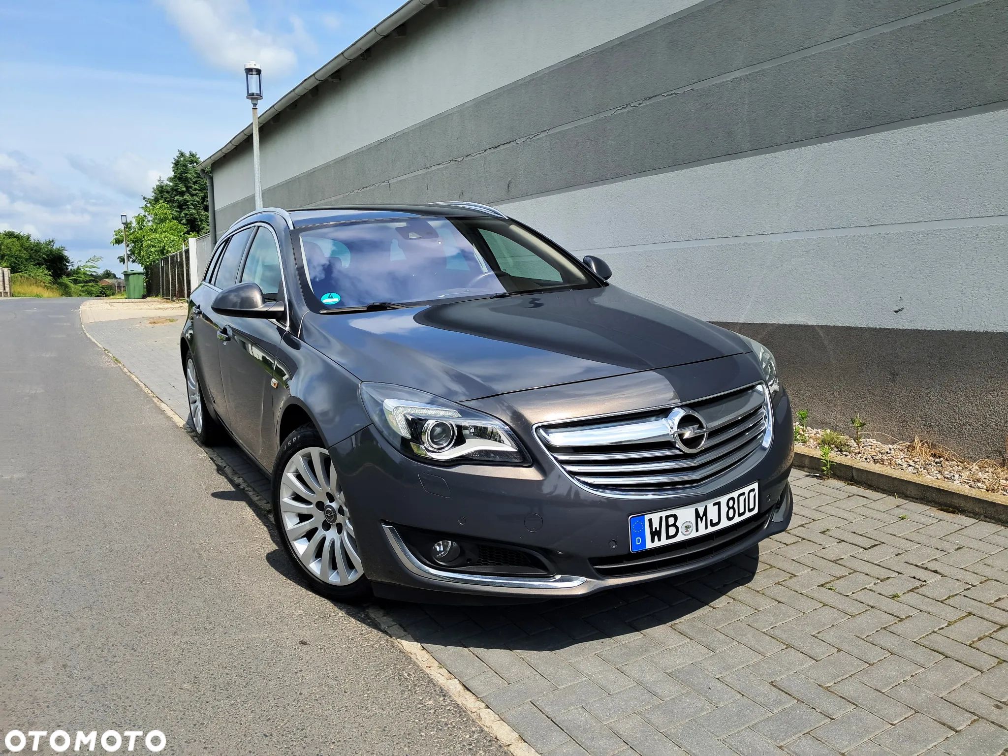 Opel Insignia 2.0 Bi Turbo CDTI Sports Tour ecoFLEXSt/St - 1