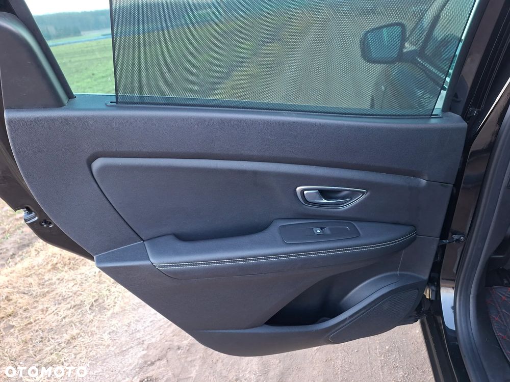 Renault Grand Scenic ENERGY TCe 140 LIMITED - 27