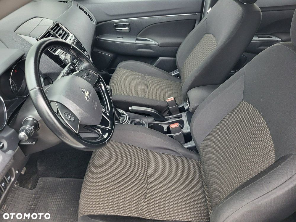 Mitsubishi ASX - 21