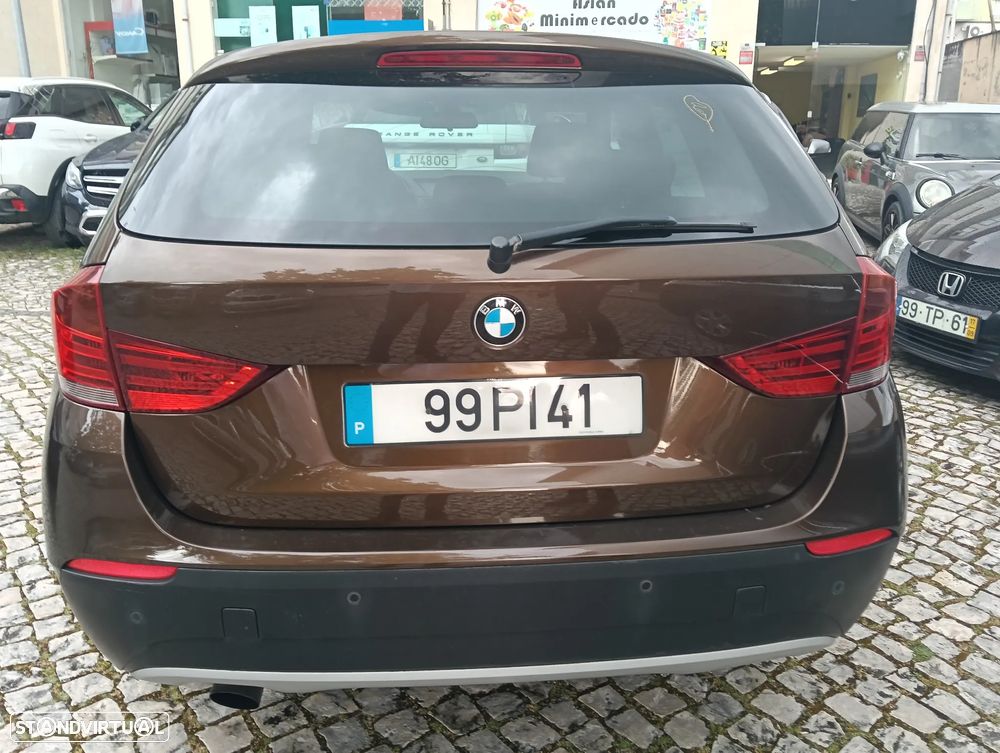BMW X1 sDrive18d Sport Line - 18