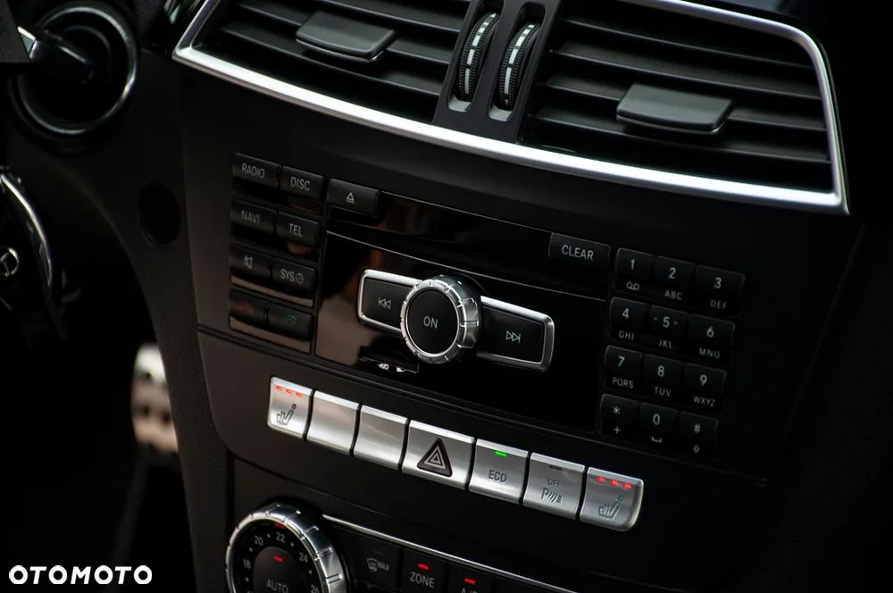 Mercedes-Benz Klasa C 180 BlueEFFICIENCY - 18