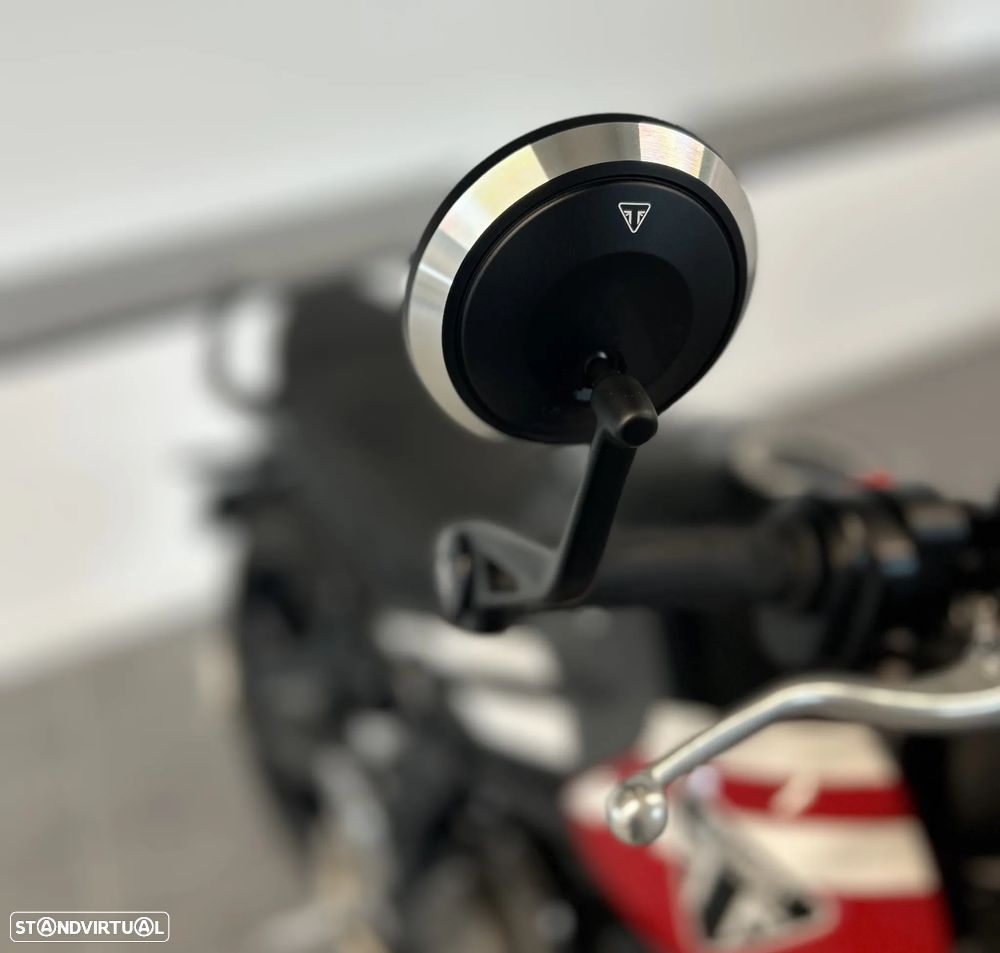 Triumph Trident 660 - 7