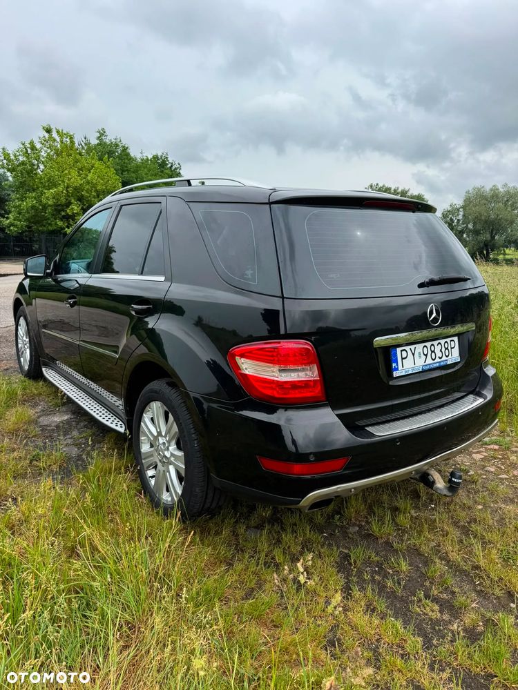 Mercedes-Benz ML ver-320-cdi-4--matic - 3