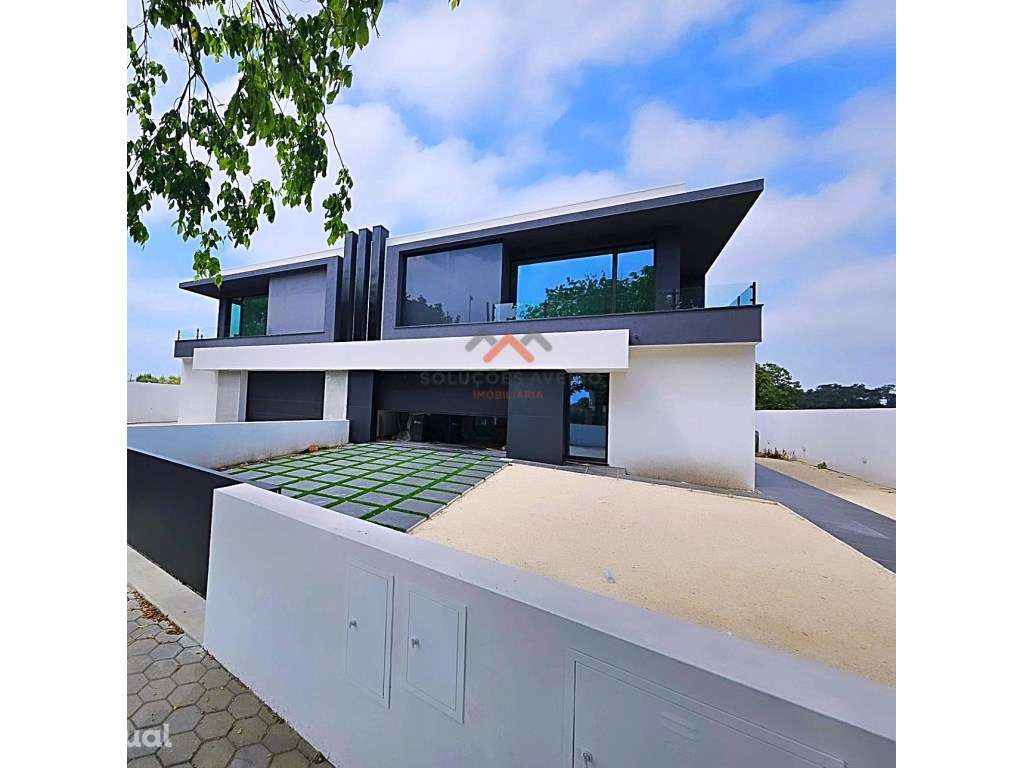 Moradia T4 em Santa Joana - Venda!! - Grande imagem: 2/21