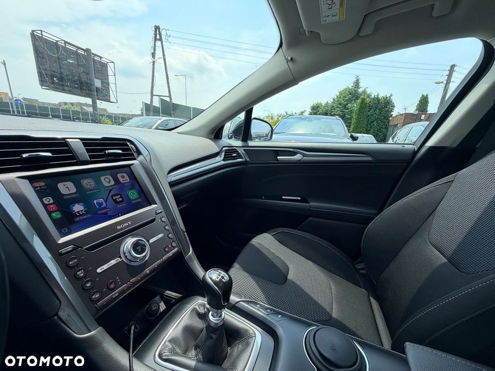 Ford Mondeo 2.0 EcoBlue Titanium - 26