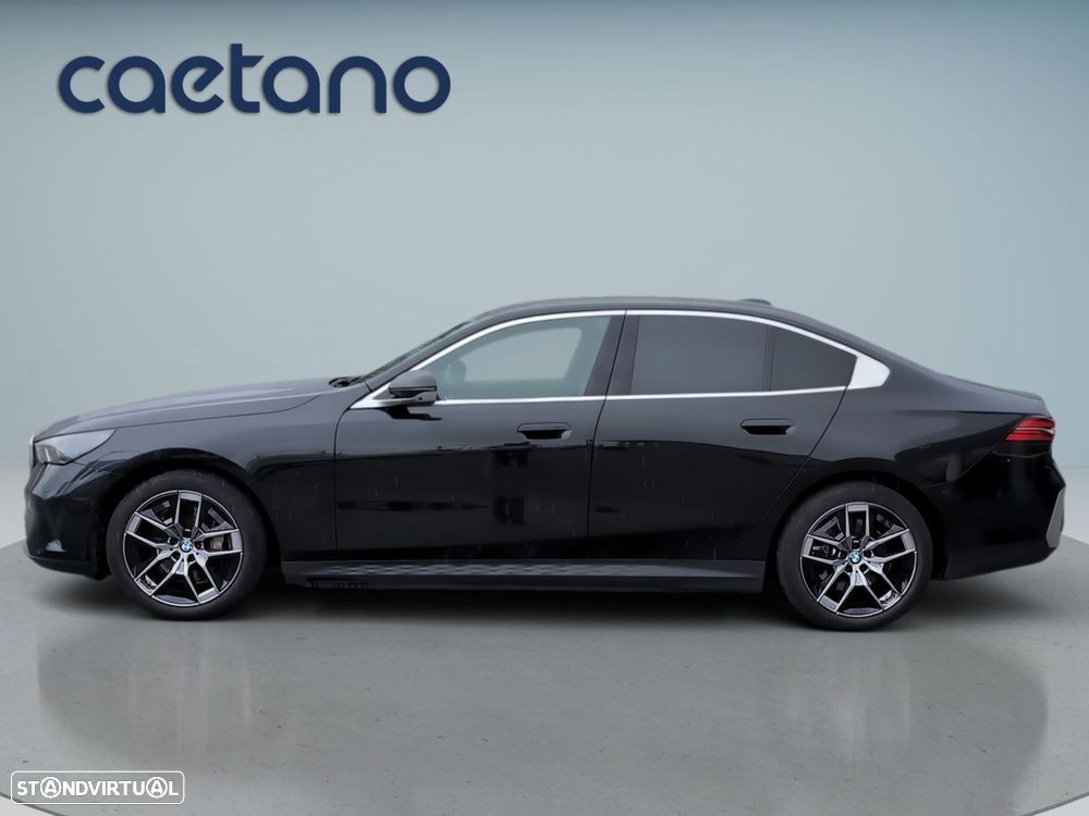 BMW i5 eDrive40 - 5