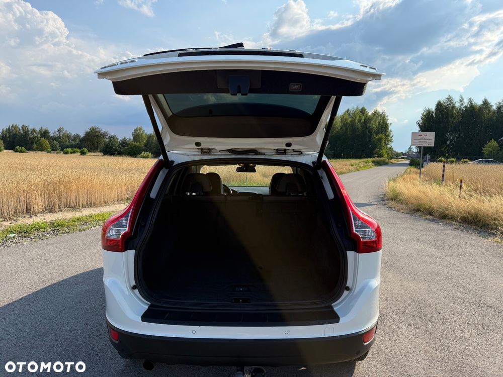 Volvo XC 60 D3 Summum - 10