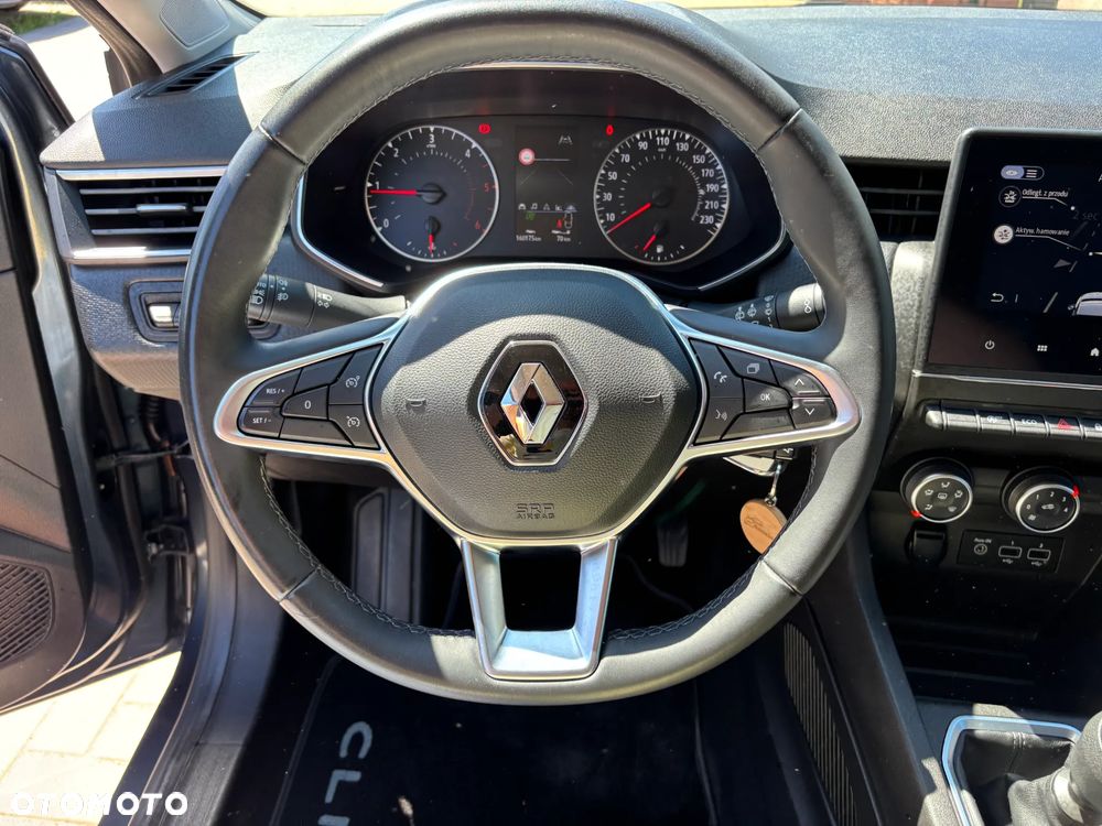 Renault Clio - 8