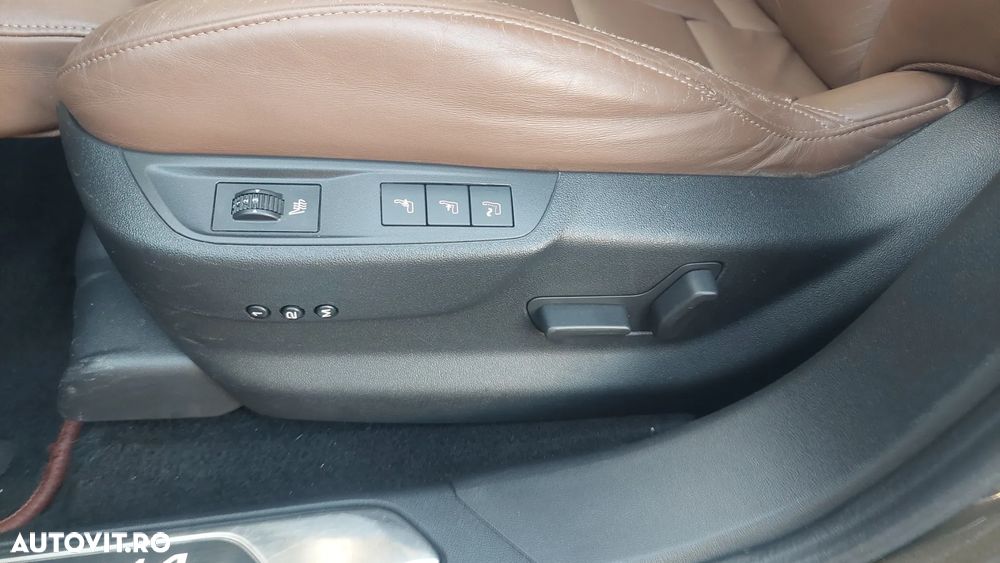 Citroën DS5 Hybrid4 EGS6 Business - 14