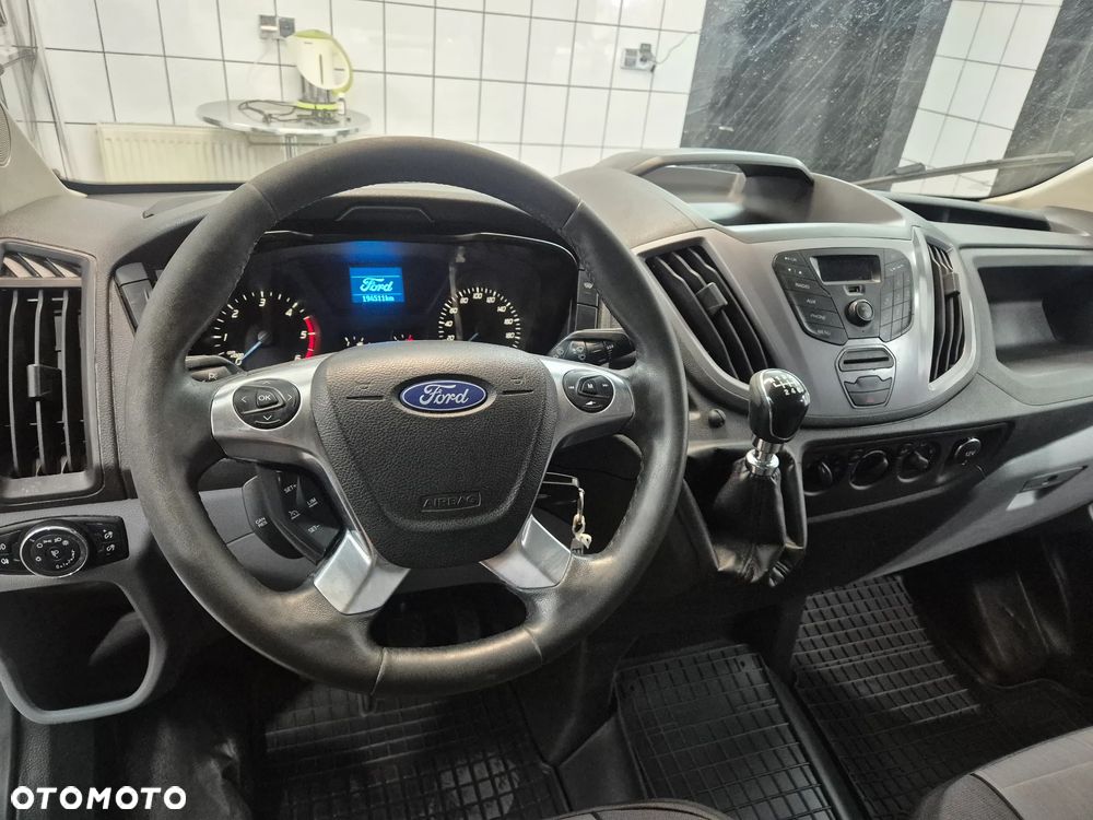 Ford TRANSIT - 4
