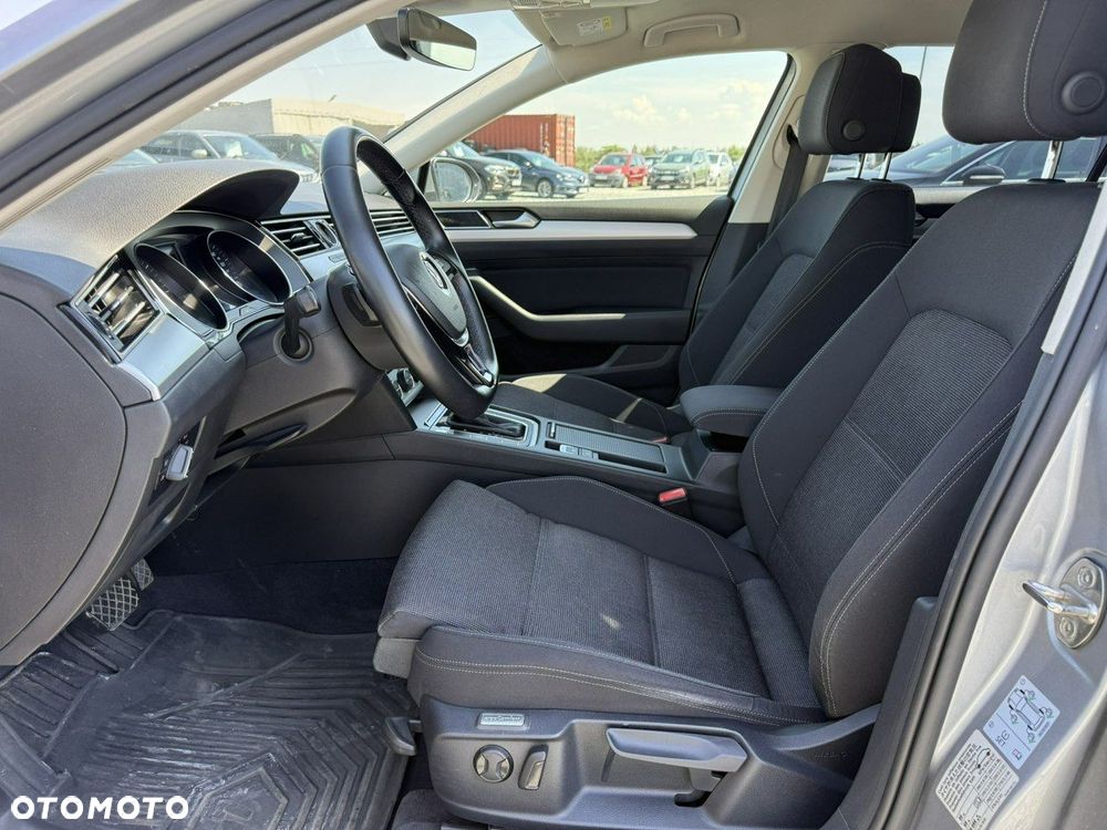 Volkswagen Passat Variant 2.0 TDI BMT Comfortline DSG - 11