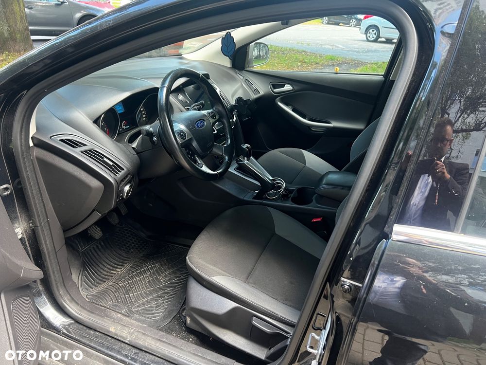 Ford Focus 1.0 EcoBoost Titanium - 12