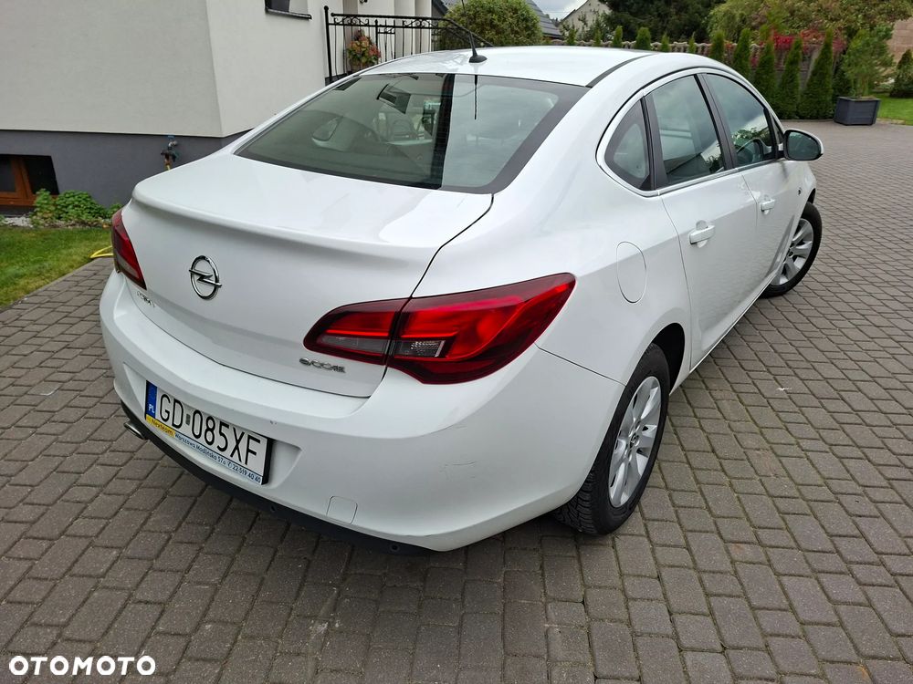 Opel Astra - 6