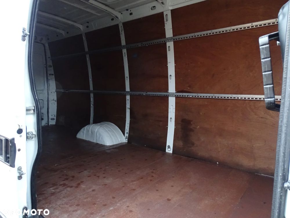 Iveco DAILY 3 ,0 HPI -35C15 - 145 KM, MAXI -JUMBO ,BLIZNIAKI ,KLIMATYZACJA , L4-H2 , PAKA 4,60 M. - 9