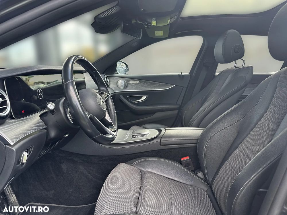 Mercedes-Benz E 220 d 4Matic T 9G-TRONIC Avantgarde - 13