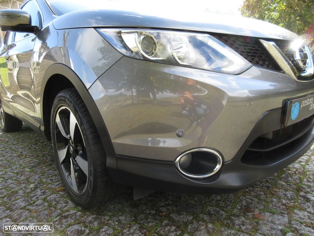 Nissan Qashqai 1.5 dCi N-Connecta 18 - 14