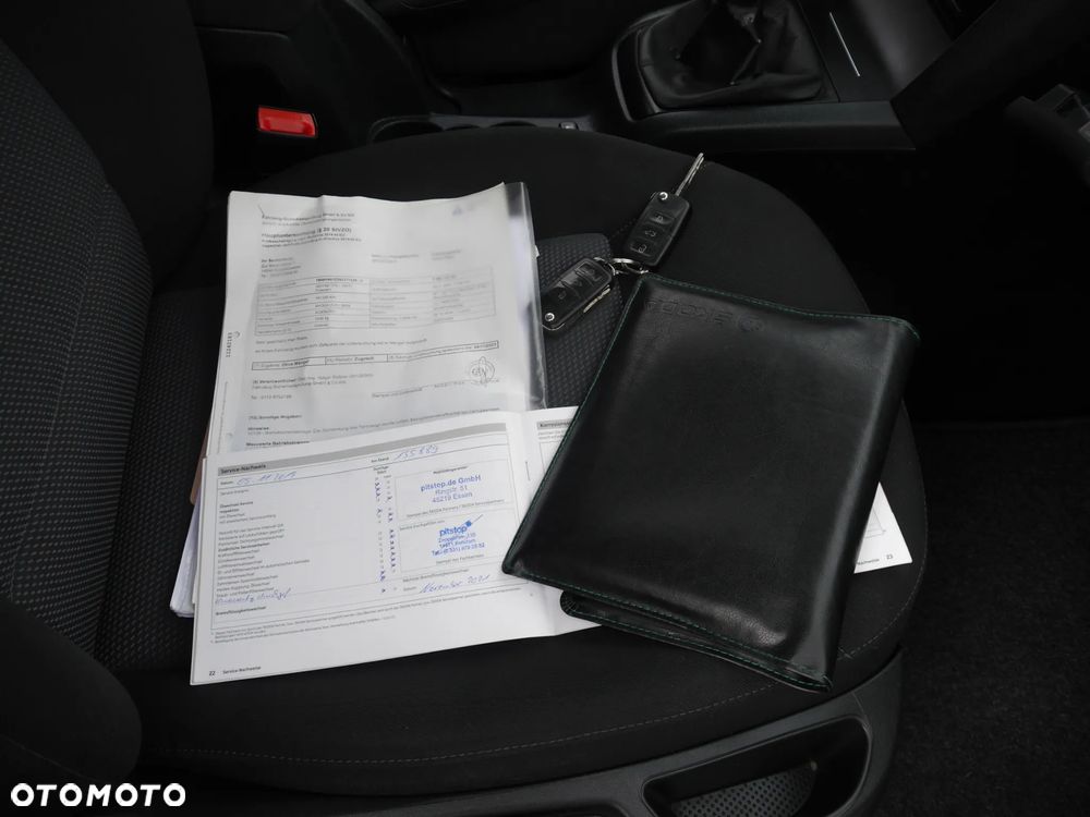 Skoda Octavia 1.6 Combi Classic - 19