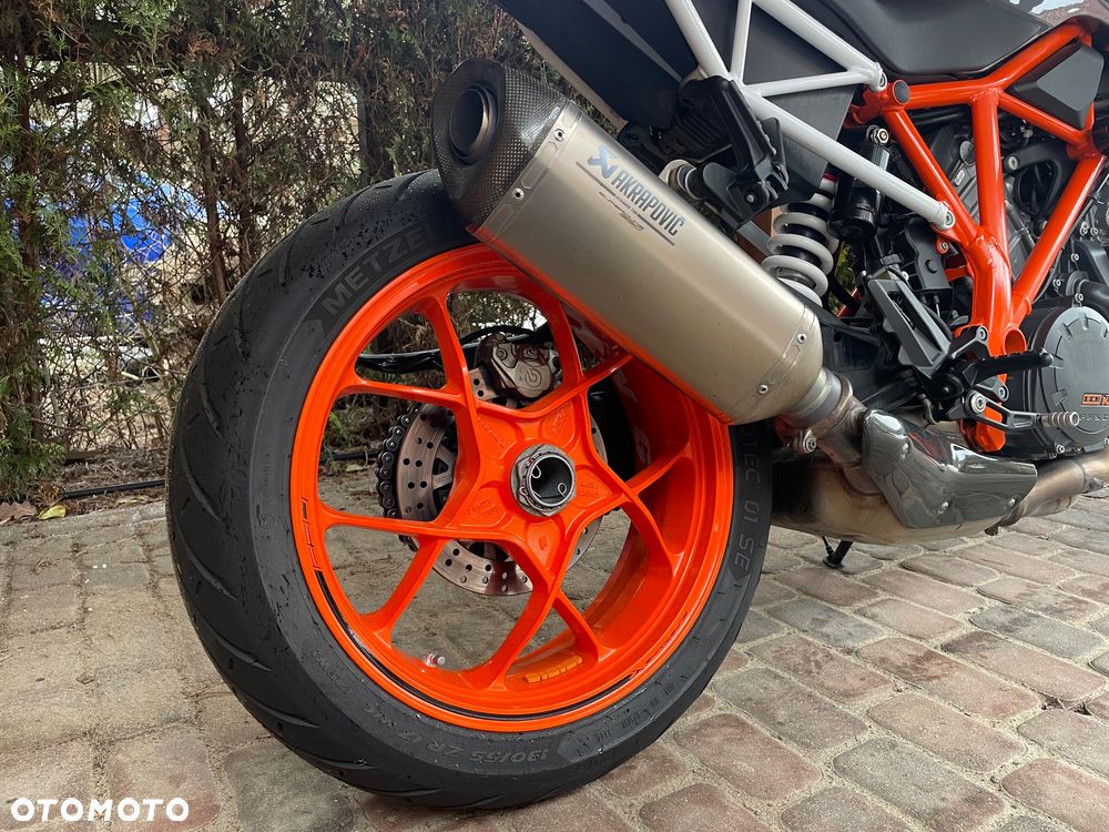 KTM Super Duke - 5
