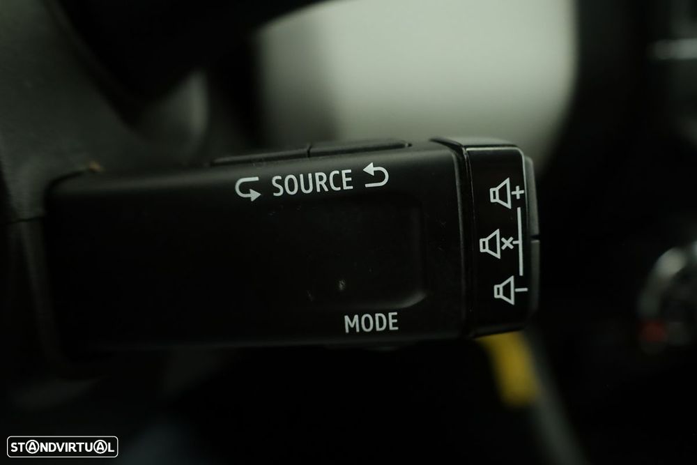 Renault Clio 1.0 TCe Techno Bi-Fuel - 19