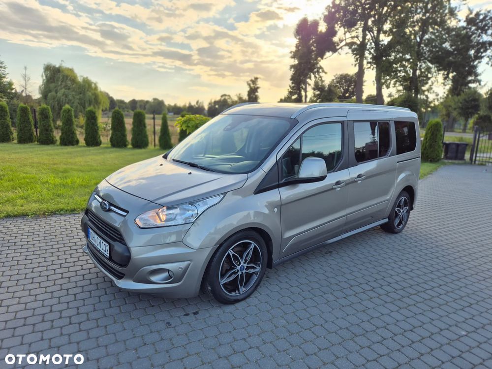 Ford Tourneo Connect Grand - 11