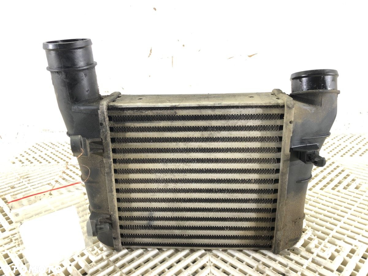 INTERCOOLER - 119.00 PLN - AUDI A4 B6 Avant (8E5) 2000 - 2005 1.9 TDI 96 kW [130 KM] olej napędowy - 3