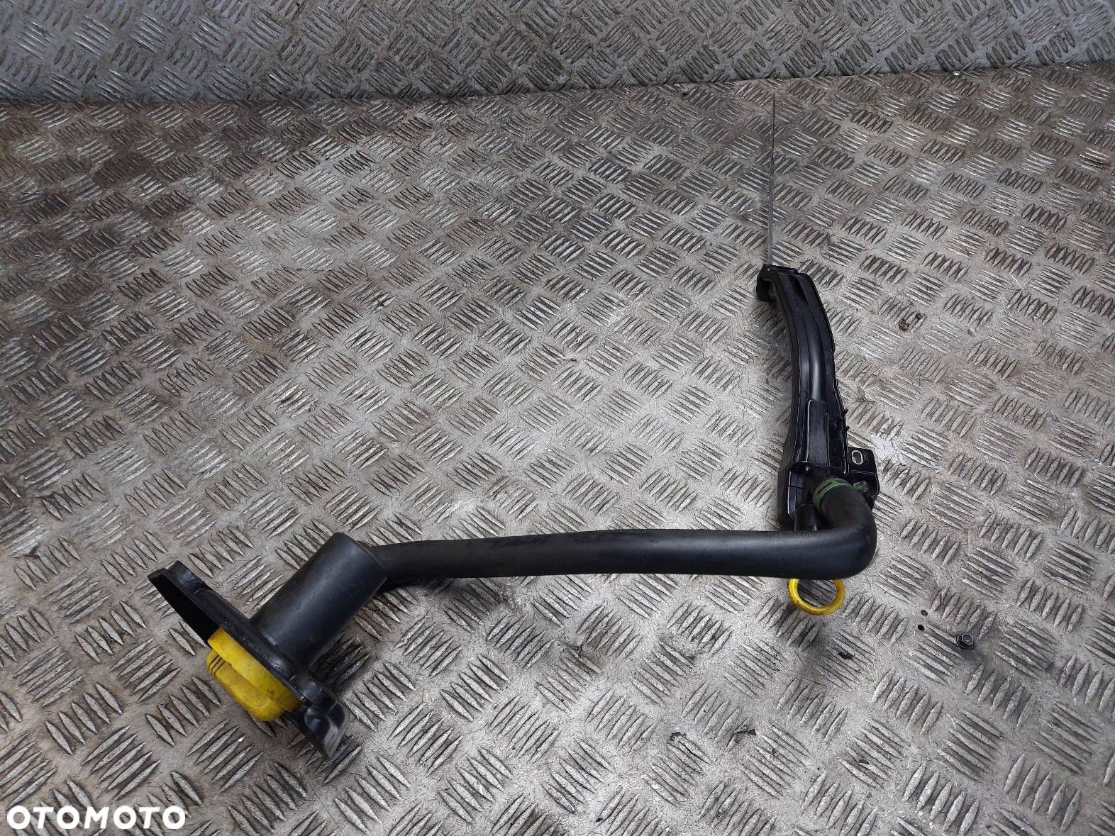 KOREK WLEWU OLEJU + BAGNET RENAULT MASTER III 2.3 DCI 8201026919B - 1