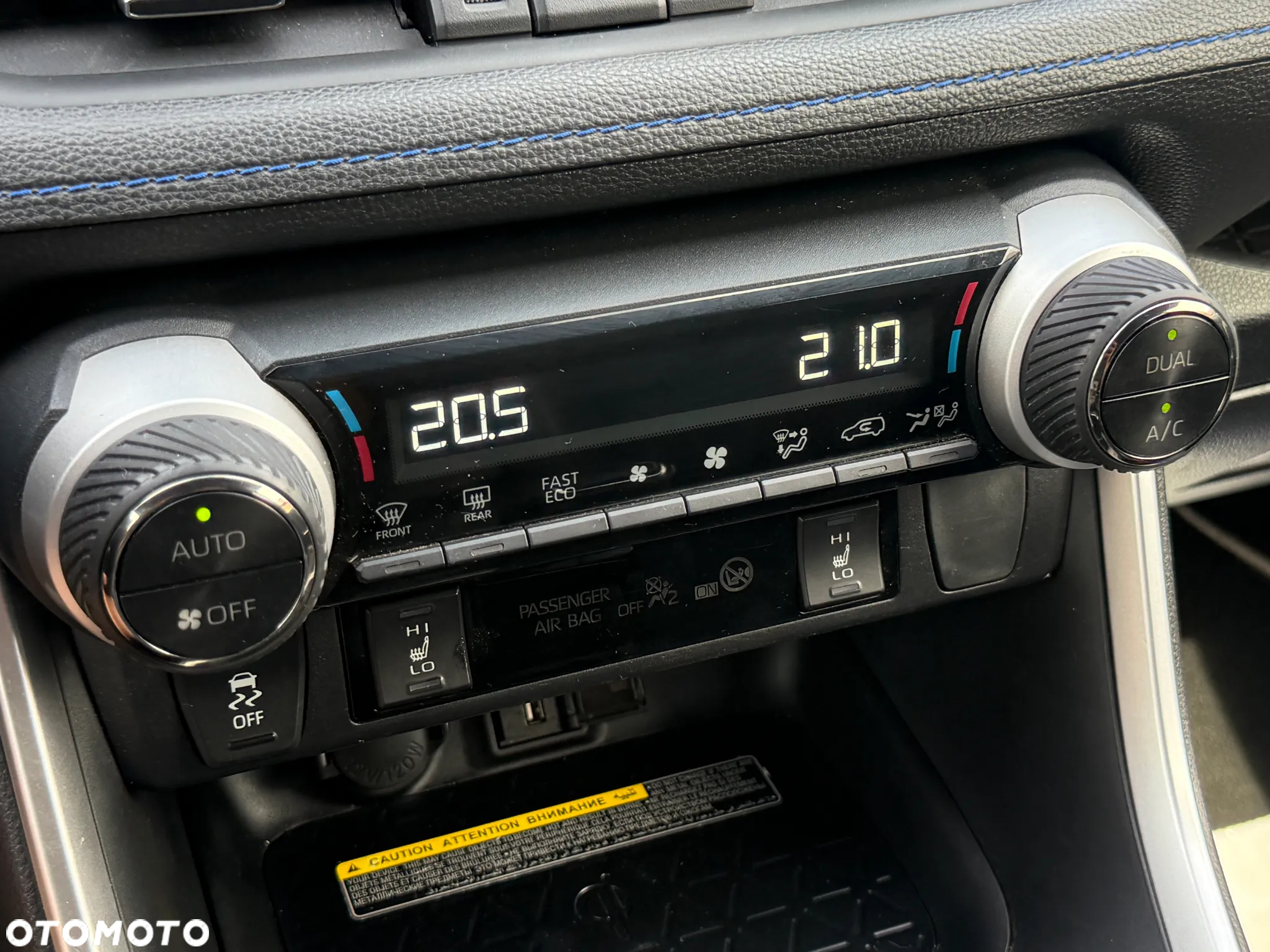 Toyota RAV4 - 19