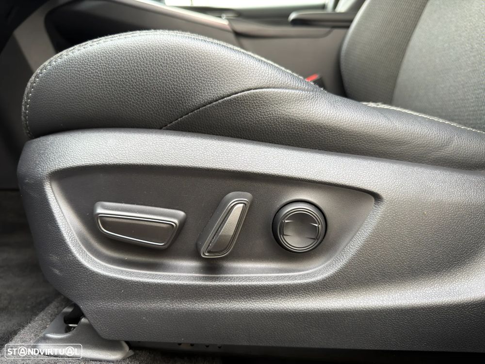 Toyota bZ4X 71,4 kWh Exclusive Limited - 31