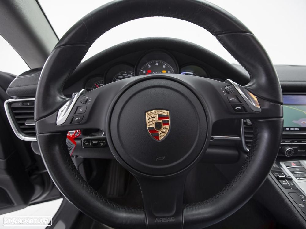 Porsche Panamera S Hybrid — fotografia 18