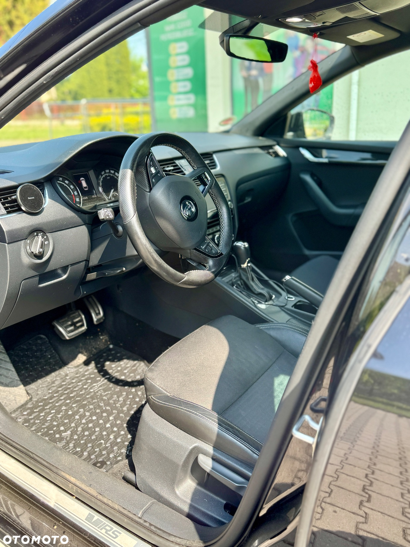 Skoda Octavia 2.0 TDI 4x4 DSG RS - 22
